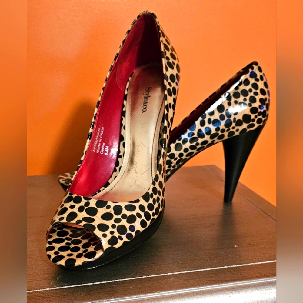 Style & Co Black and Tan Leopard Print Heels